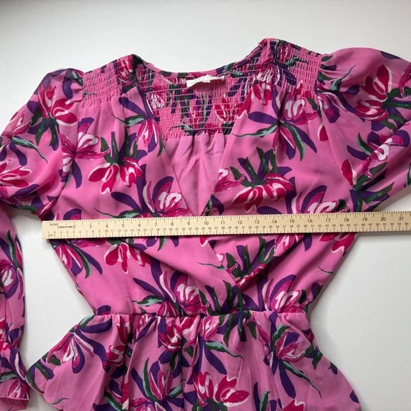 WAYF Tiered Ruffle Floral Mini Dress Size Medium Pink Long Sleeve Feminine Flowy - Picture 10 of 11